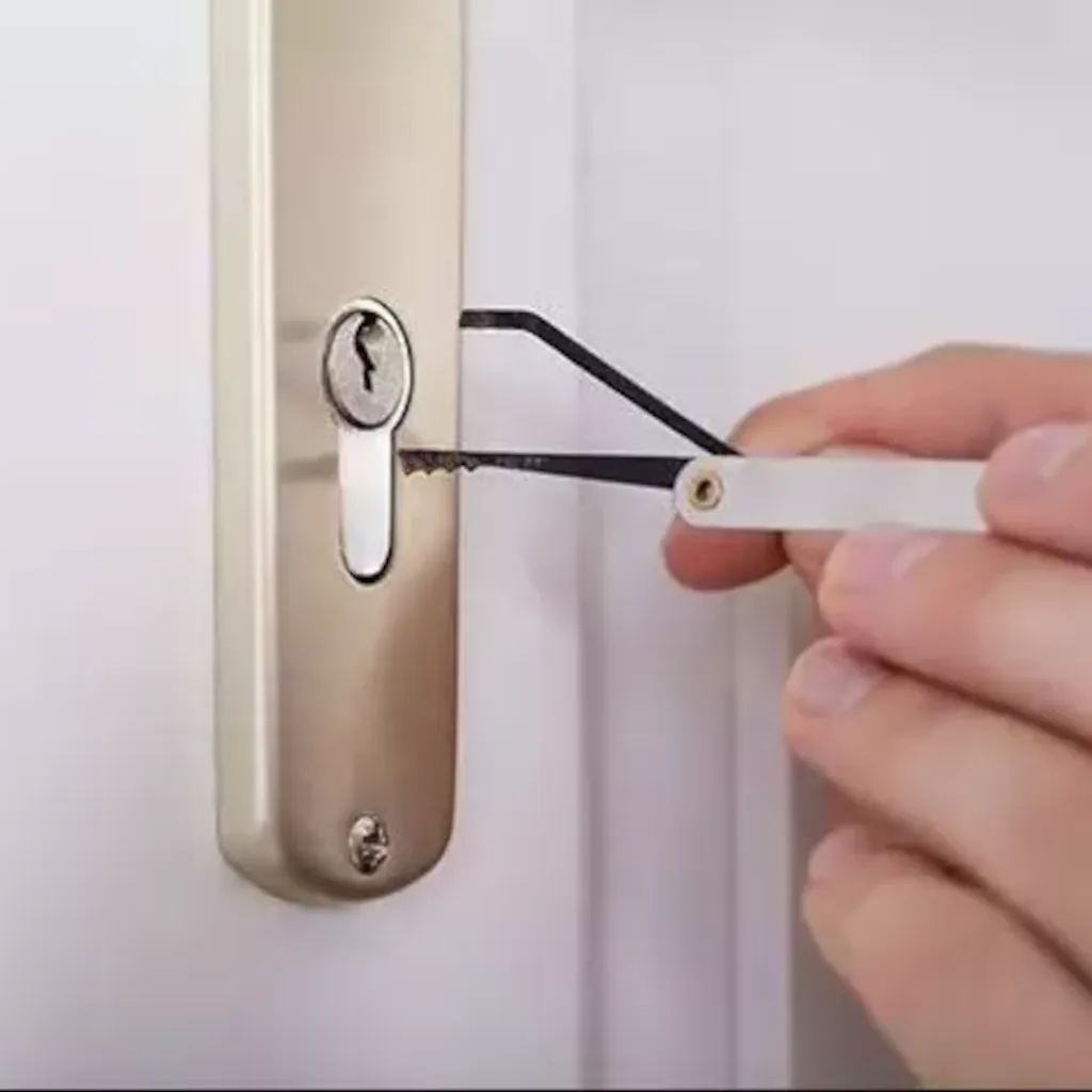 Apertura técnica de puertas sin daños en Pallejà
